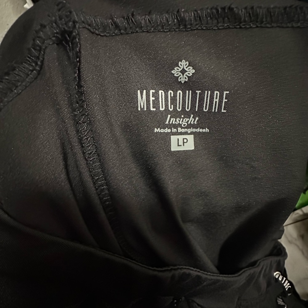 Medcouture insight 2702